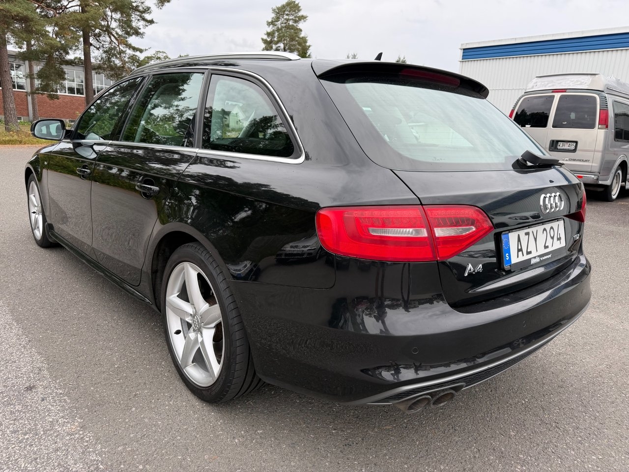 Audi A4 2015, photo 5/10