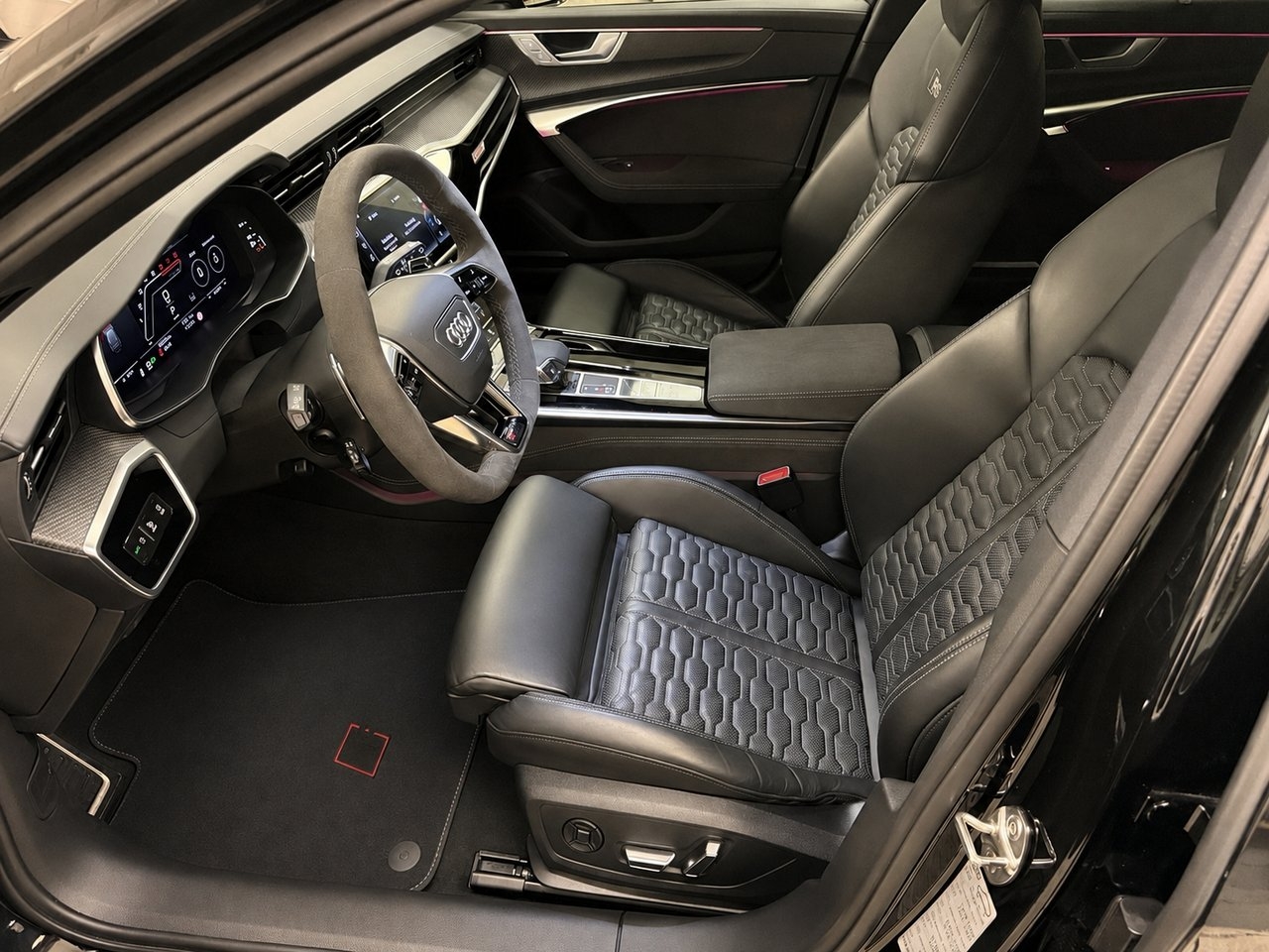 Audi RS6 2024, kuva 7/10