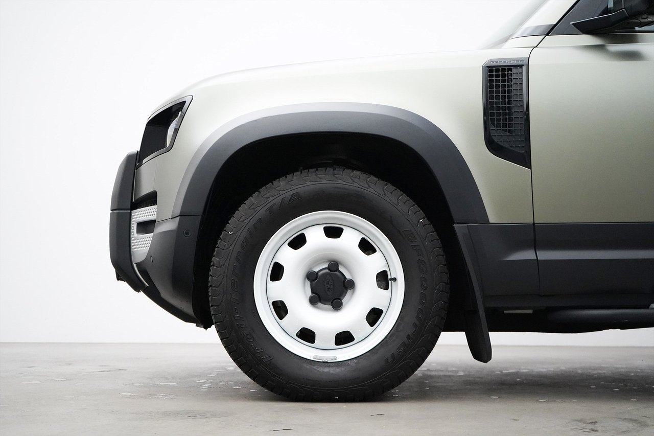 Land Rover Defender 2023, kuva 2/10