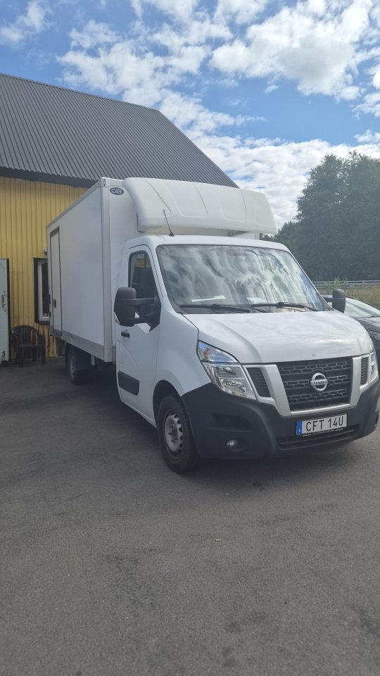 Nissan NV400