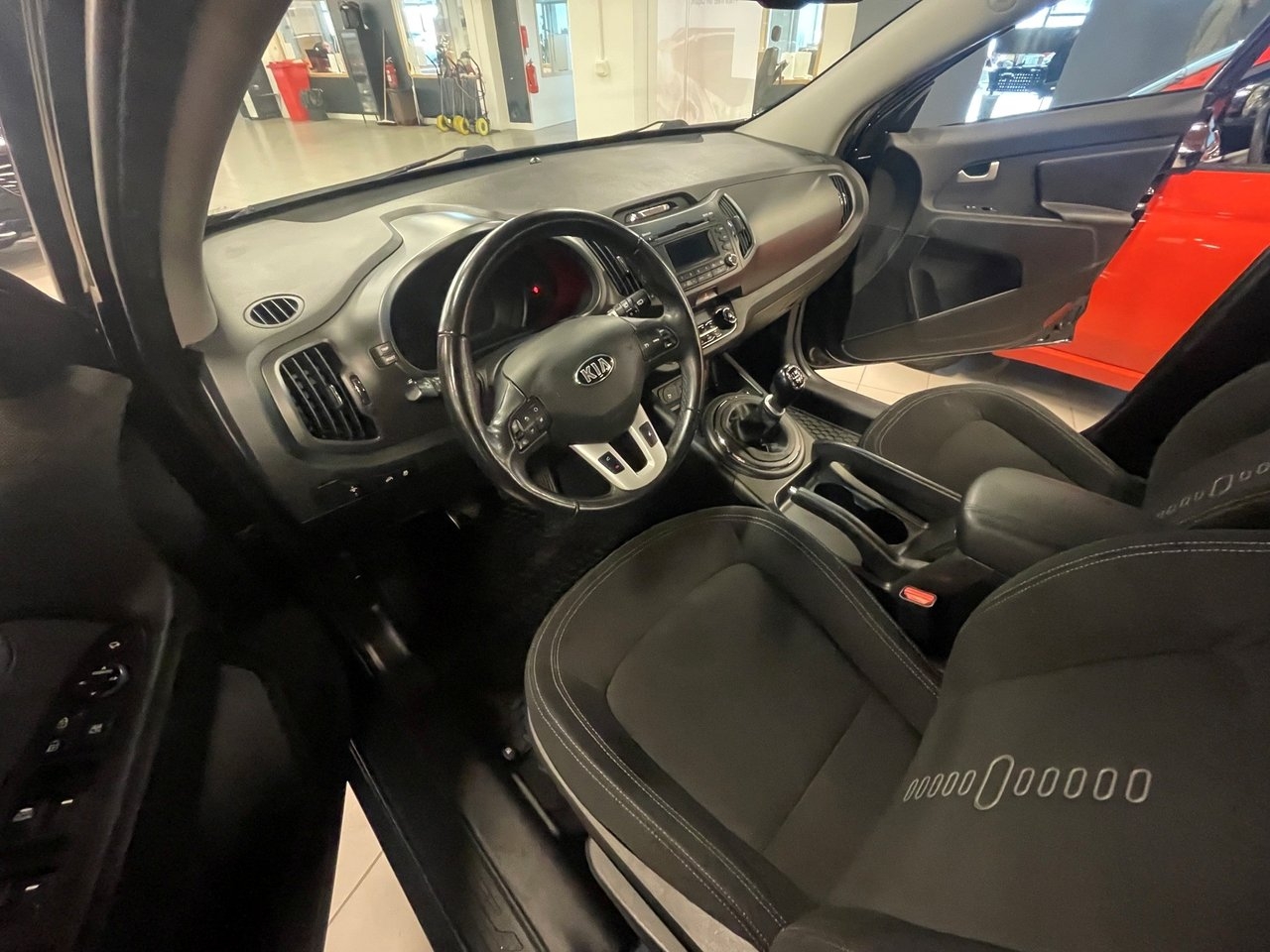 Kia Sportage 1,6 GDI 135Hk 2013, bild 6/8