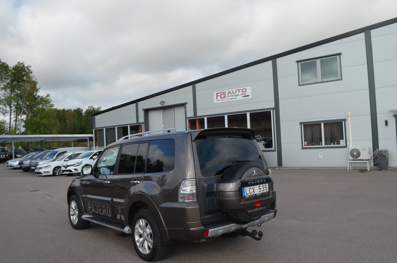 Mitsubishi Pajero 2011, bild 4/10