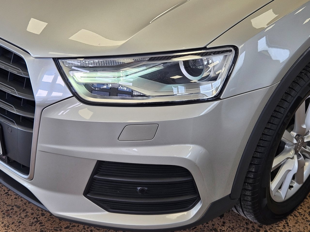 Audi Q3 2016, photo 7/10