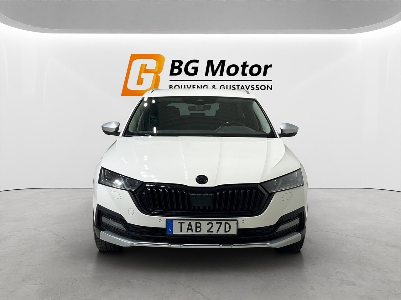 Skoda Octavia Scout 2.0 TDI Drag/Värmare 2021, kuva 3/20
