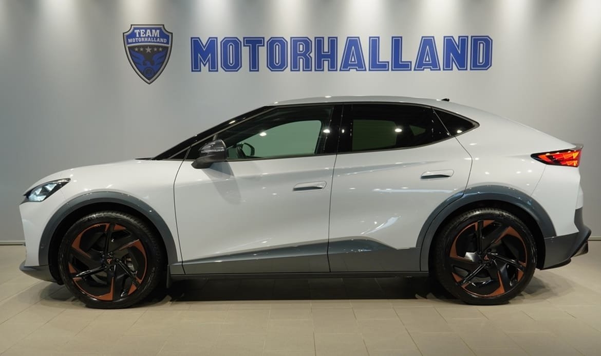 Cupra Tavascan 2024, photo 4/10