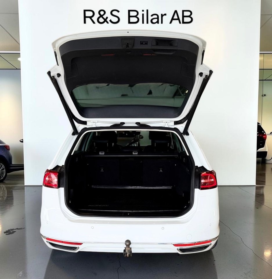 Volkswagen Passat 2017, photo 6/10