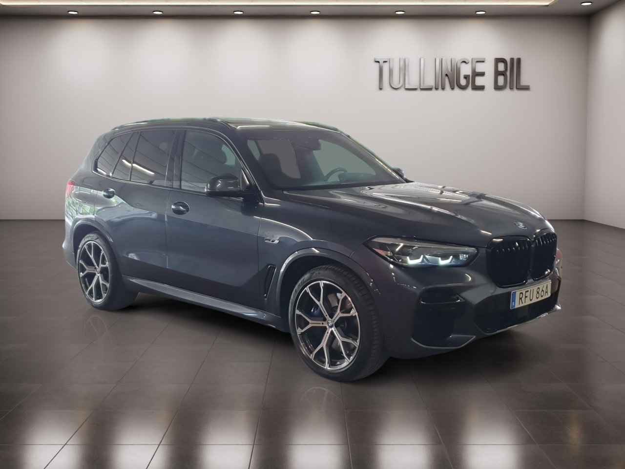 BMW X5 xDrive45e M-Sport 2022, photo 7/10