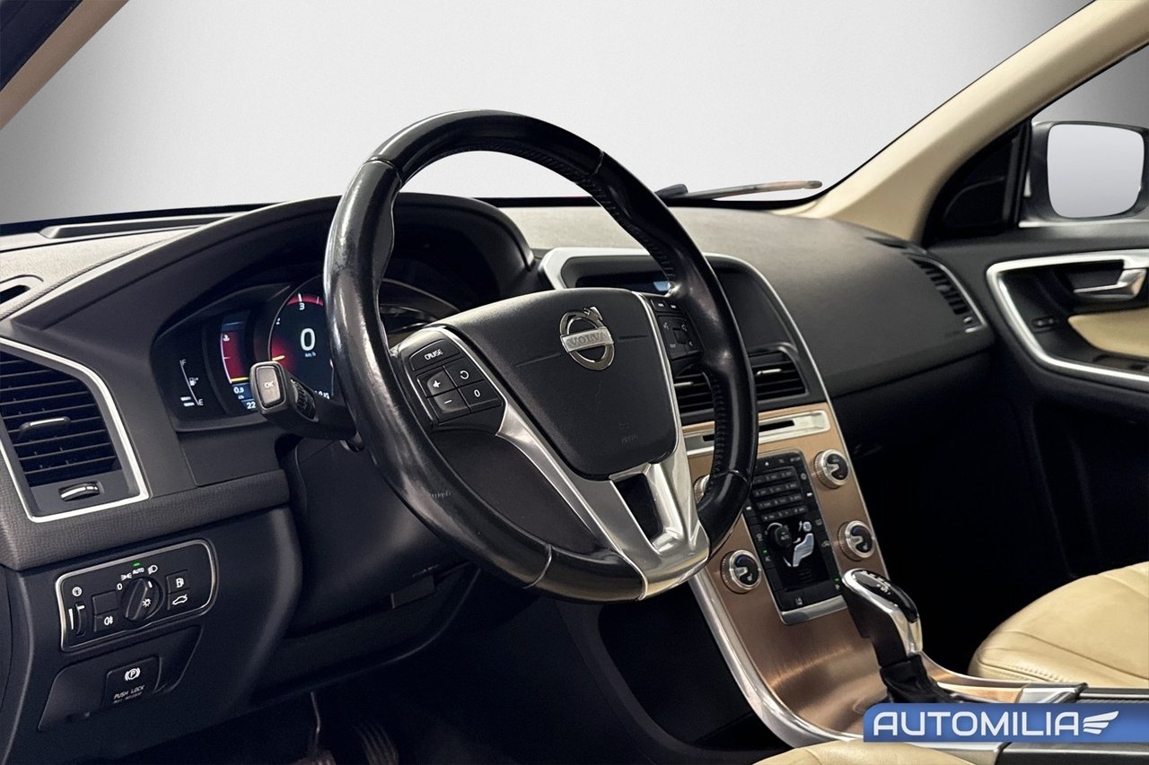 Volvo XC60 2015, kuva 6/10