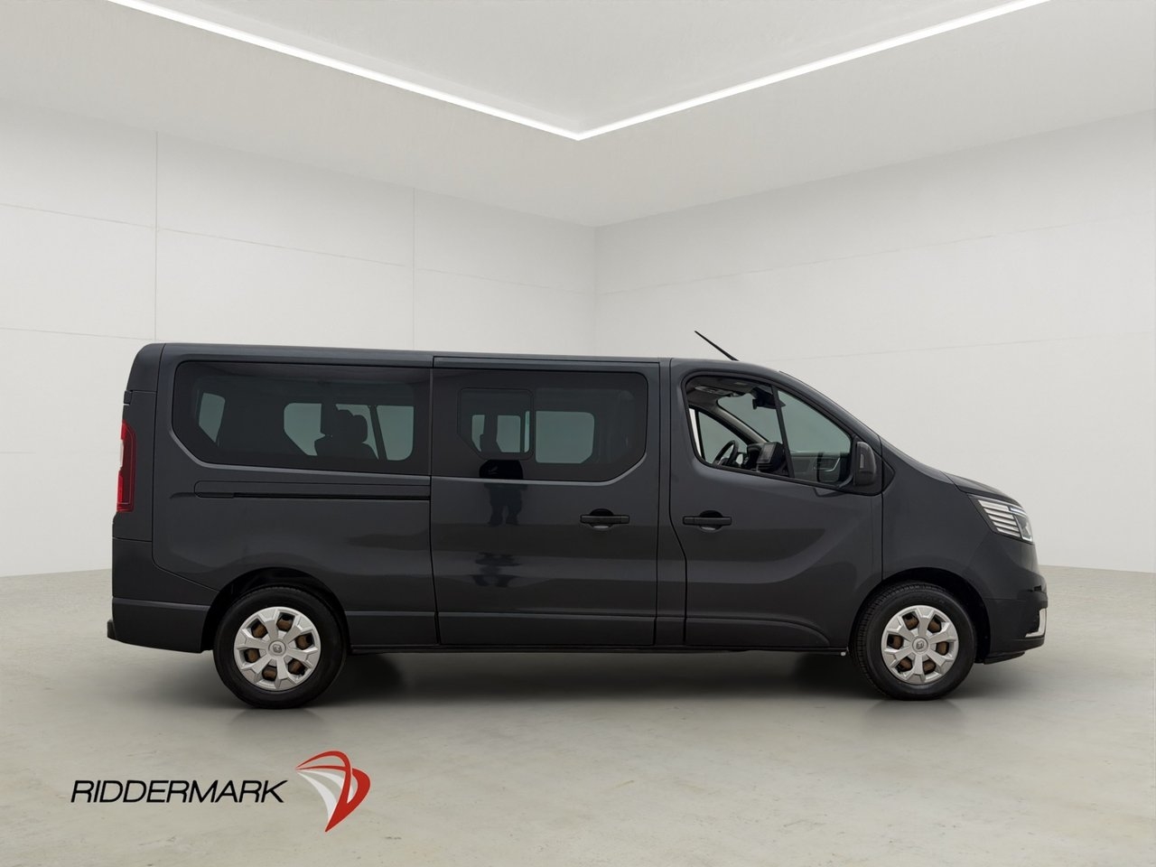 Renault Trafic 2022, bild 2/31