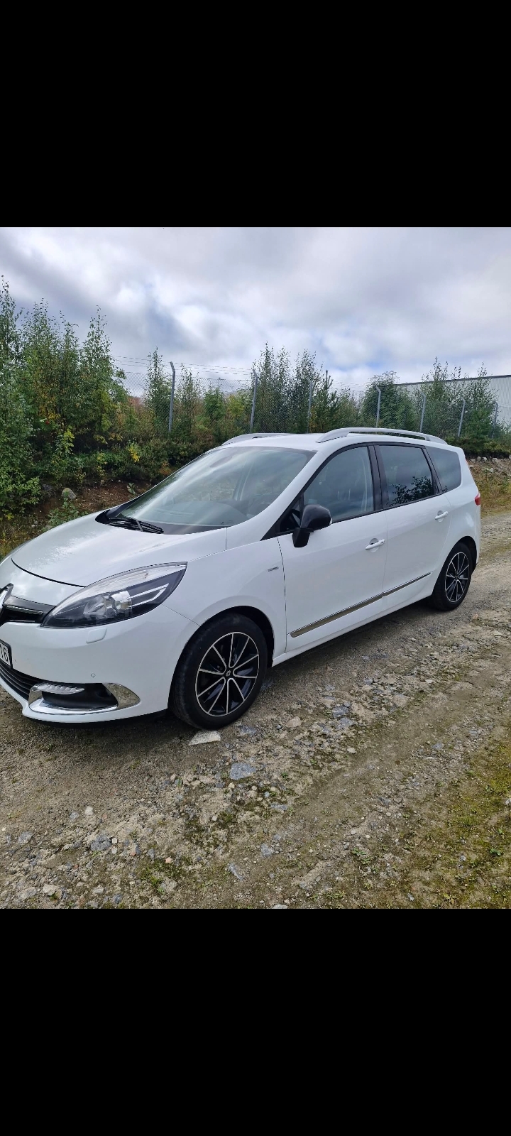 Renault Grand Scenic III 1.6 dCi Manuell 2013, bild 2/8