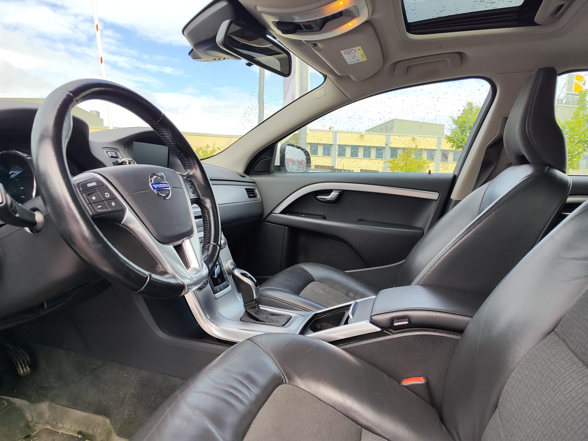Volvo V70 D4 Geartronic 2015, photo 6/9