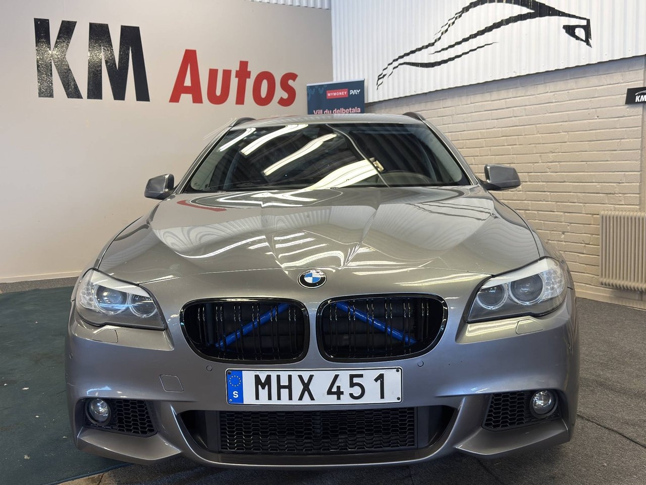 BMW 520 d Touring Steptronic 2012, bild 2/10