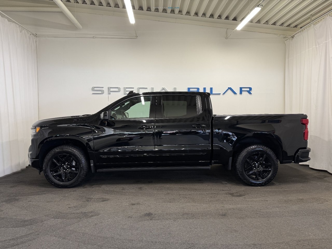 Chevrolet Silverado 2026, bild 2/10