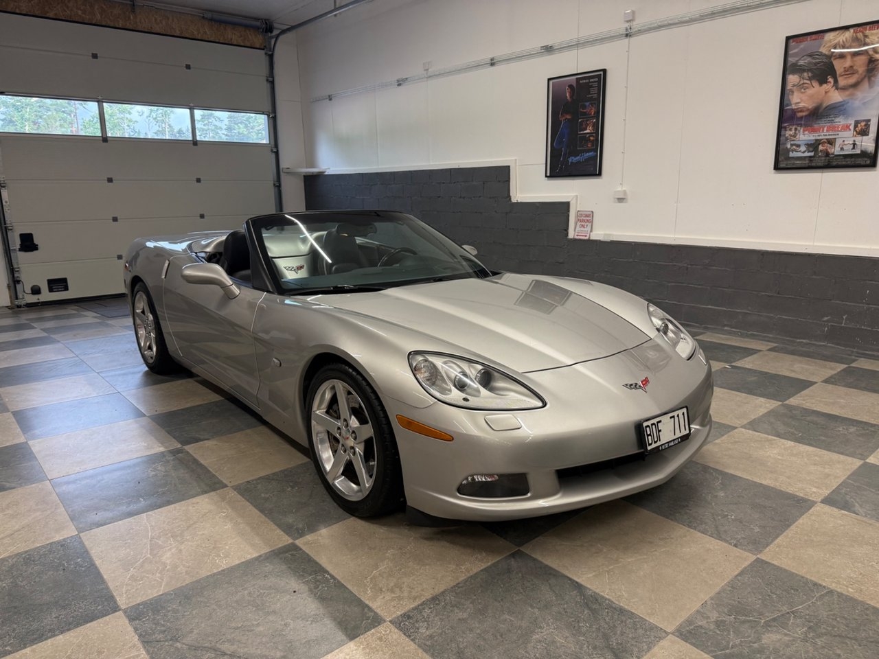 Chevrolet Corvette 2005, kuva 3/10