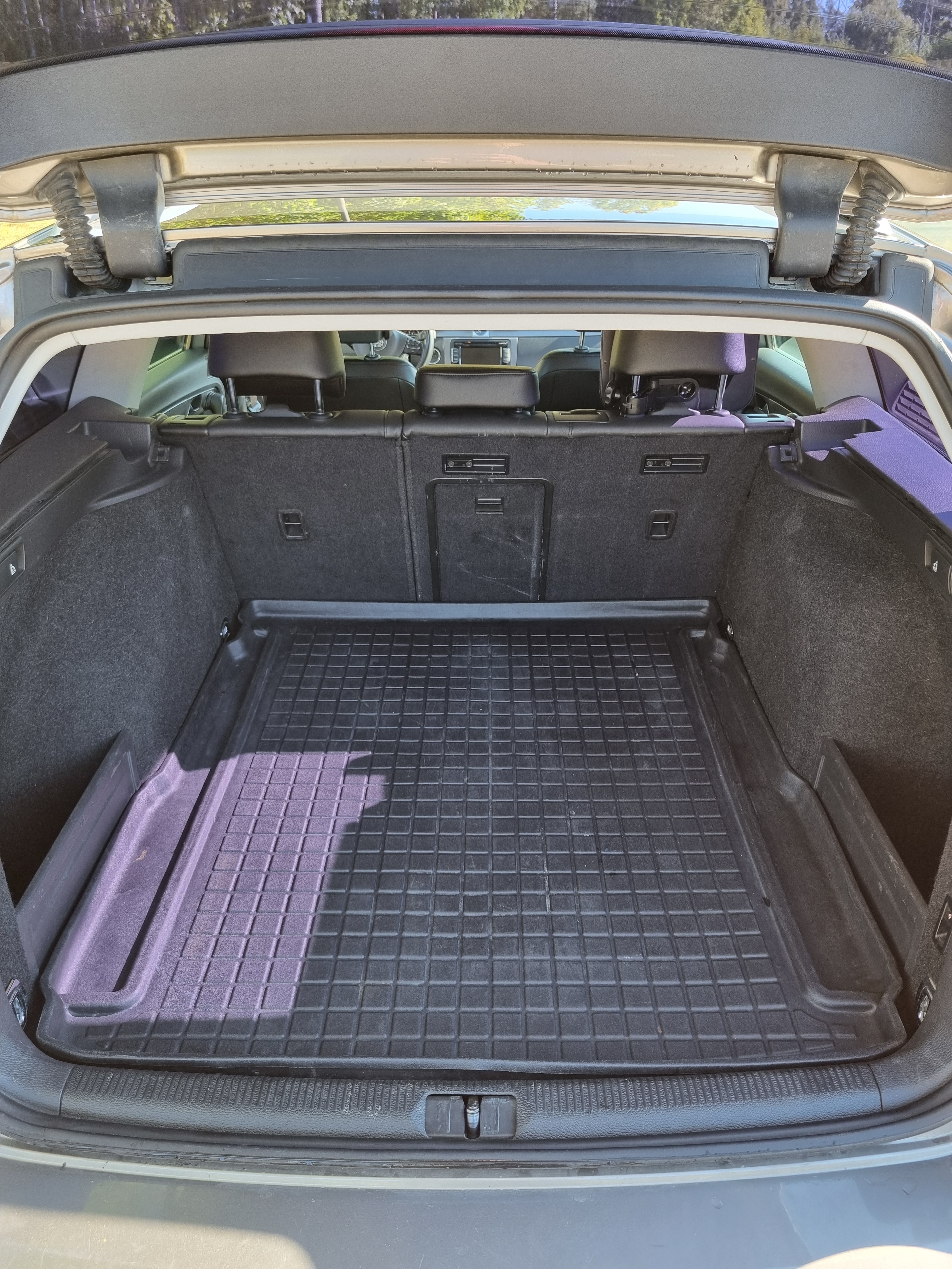 Volkswagen Passat 2013, bild 7/8