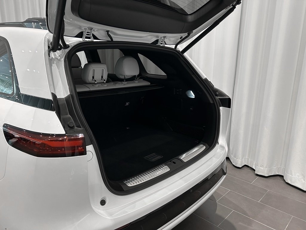 XPENG G9 AWD Performance 551hk 2024, bild 4/10