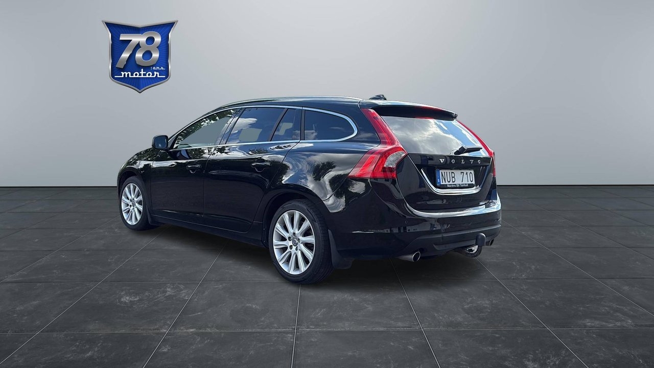Volvo V60 D5 Geartronic Euro 5 2012, kuva 6/10