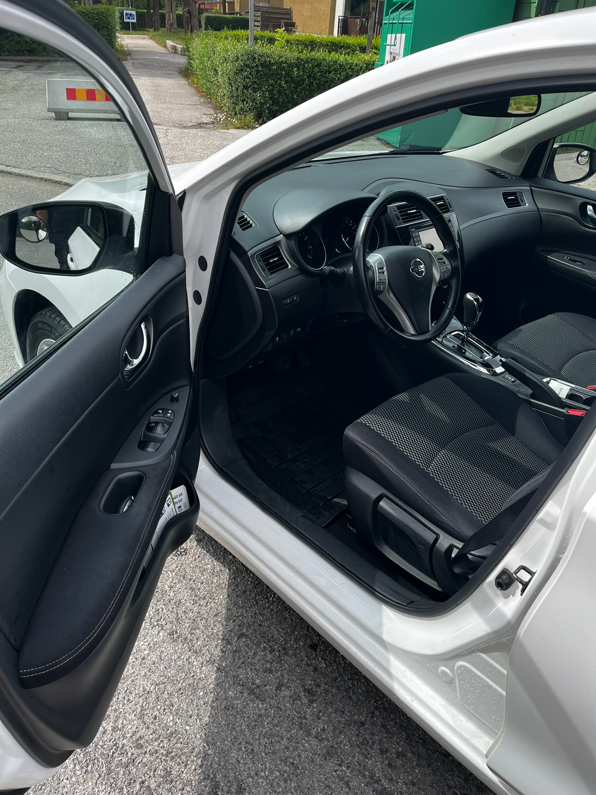 Nissan Pulsar 1.2 DIG-T XTRONIC-CVT 2017, bild 7/7