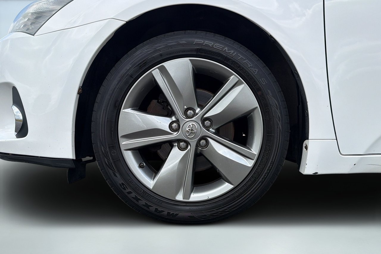Toyota Avensis 2015, bild 7/10