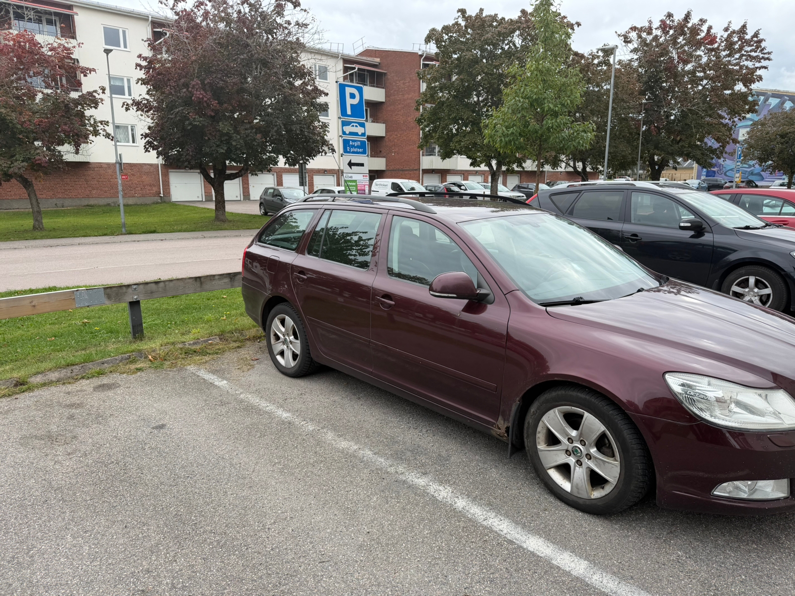 Skoda Octavia 2011, bild 4/4