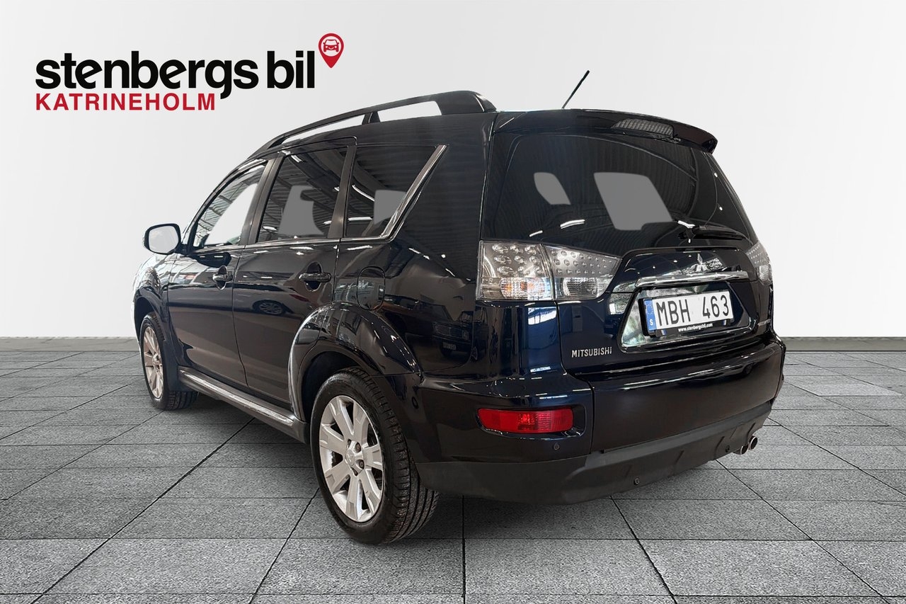 Mitsubishi Outlander 2012, bild 2/10