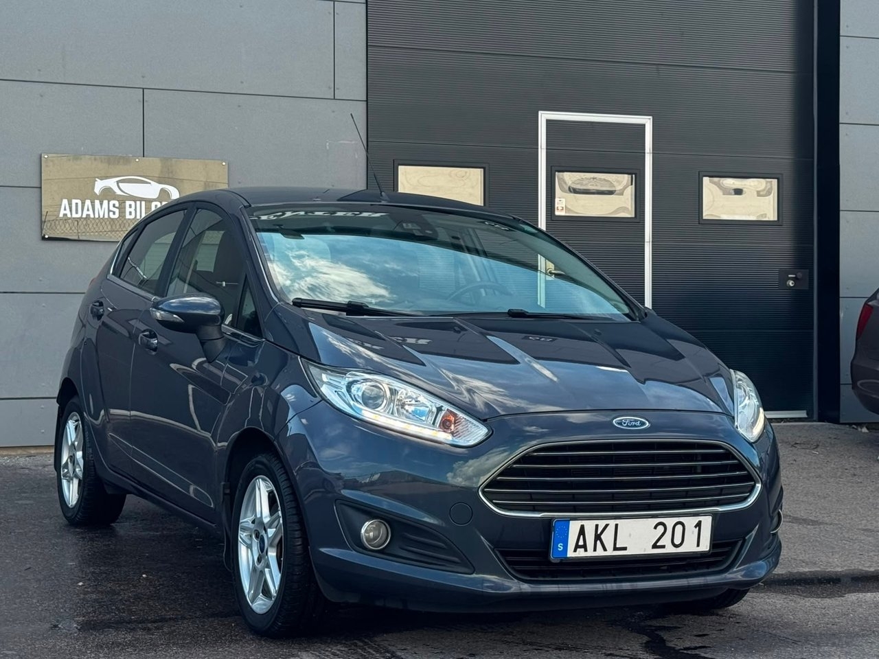 Ford Fiesta 5-dörrar 1.0 Titanium 2014, kuva 3/10