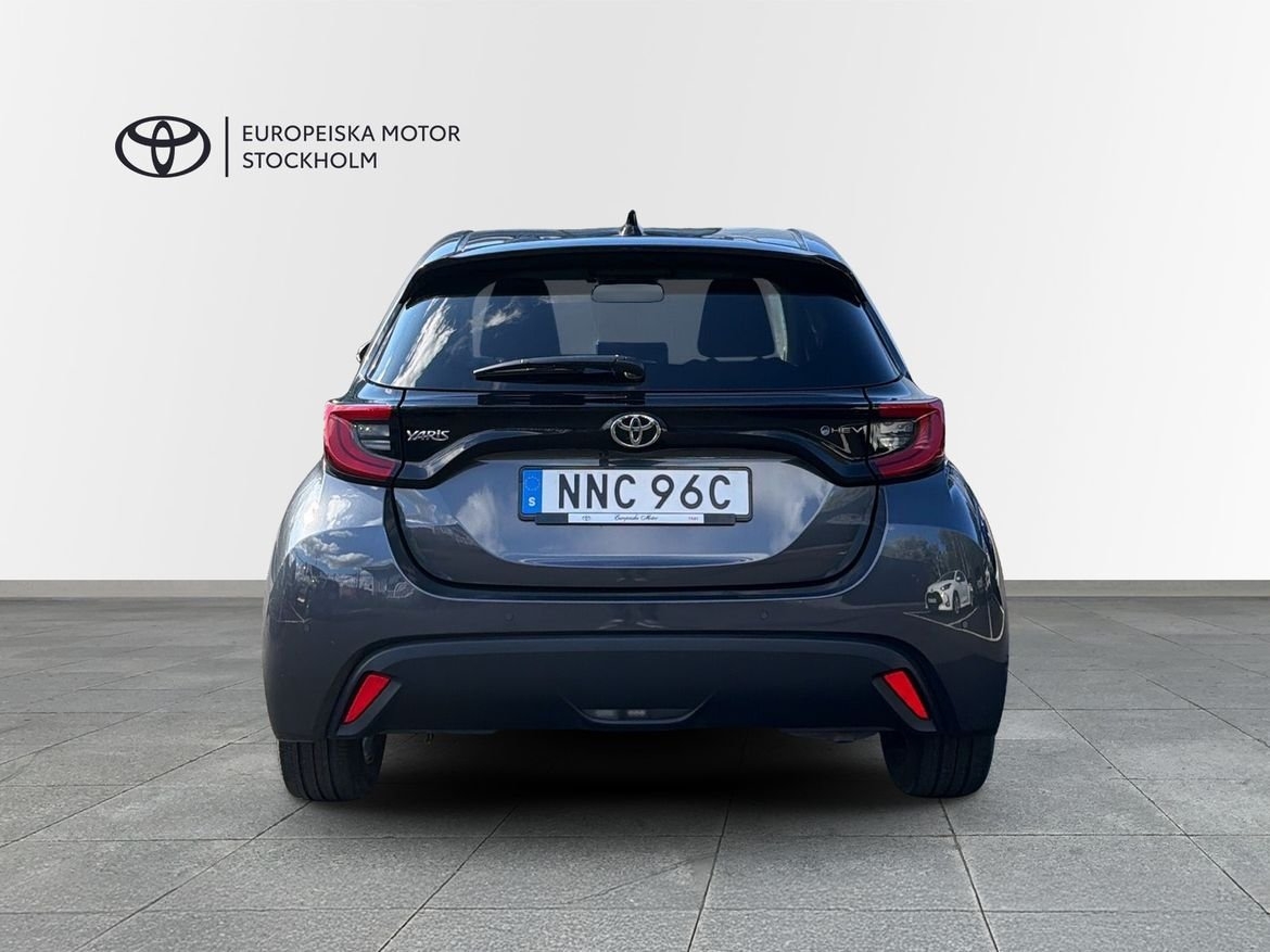 Toyota Yaris 2025, bild 5/11