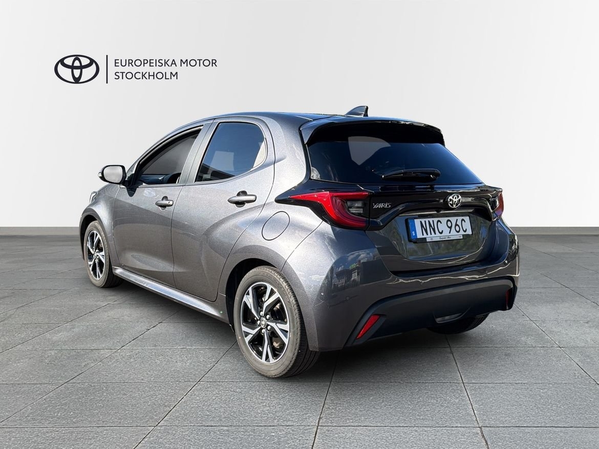 Toyota Yaris 2025, bild 3/11