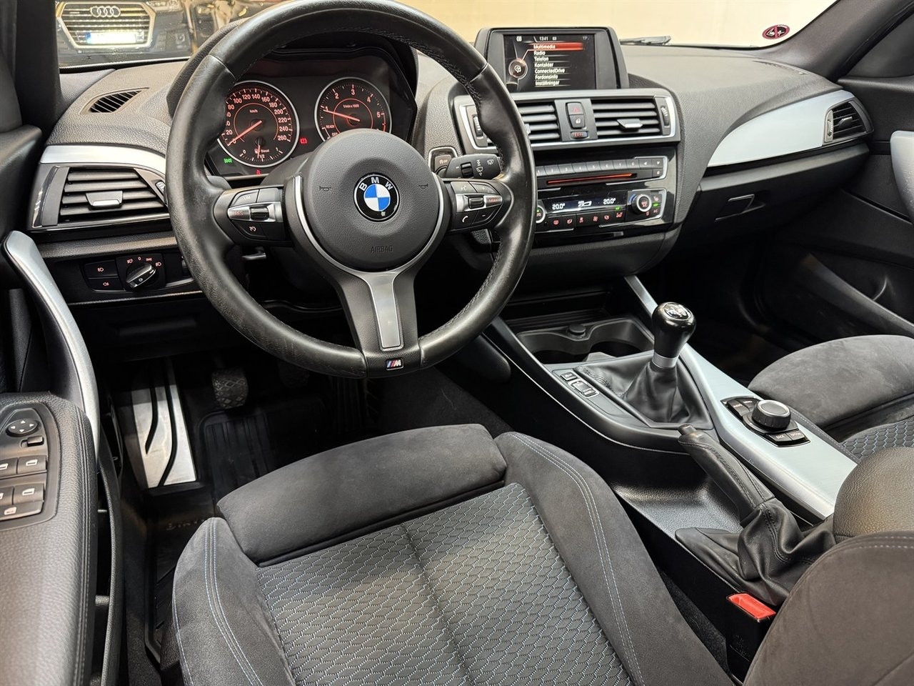 BMW 118 d xDrive 150hk M Sport 1 Brukare 2017, bild 7/10