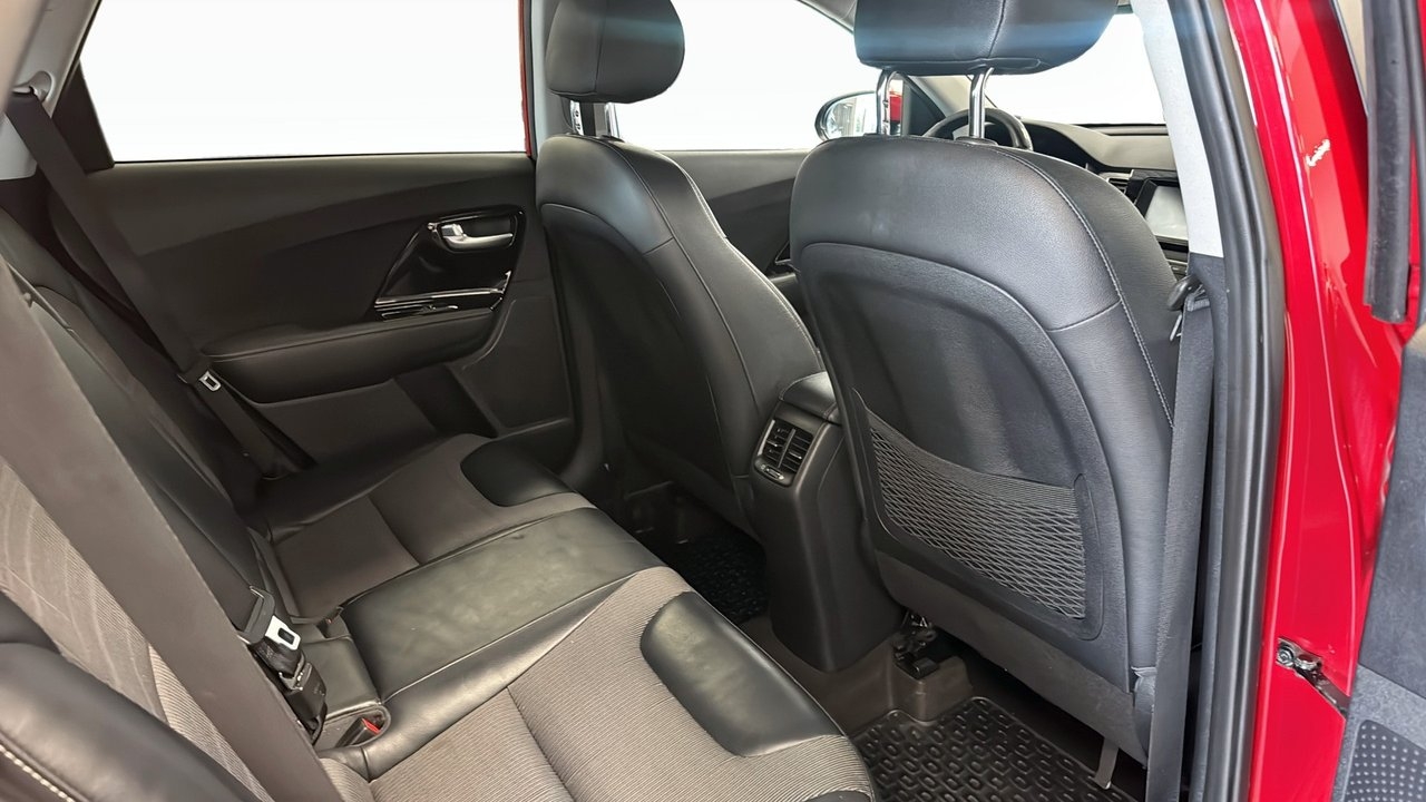 Kia Niro Hybrid Advance Plus 2017, kuva 5/10