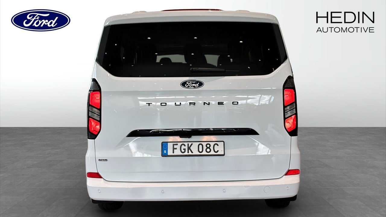 Ford Tourneo Custom 2025, bild 7/10