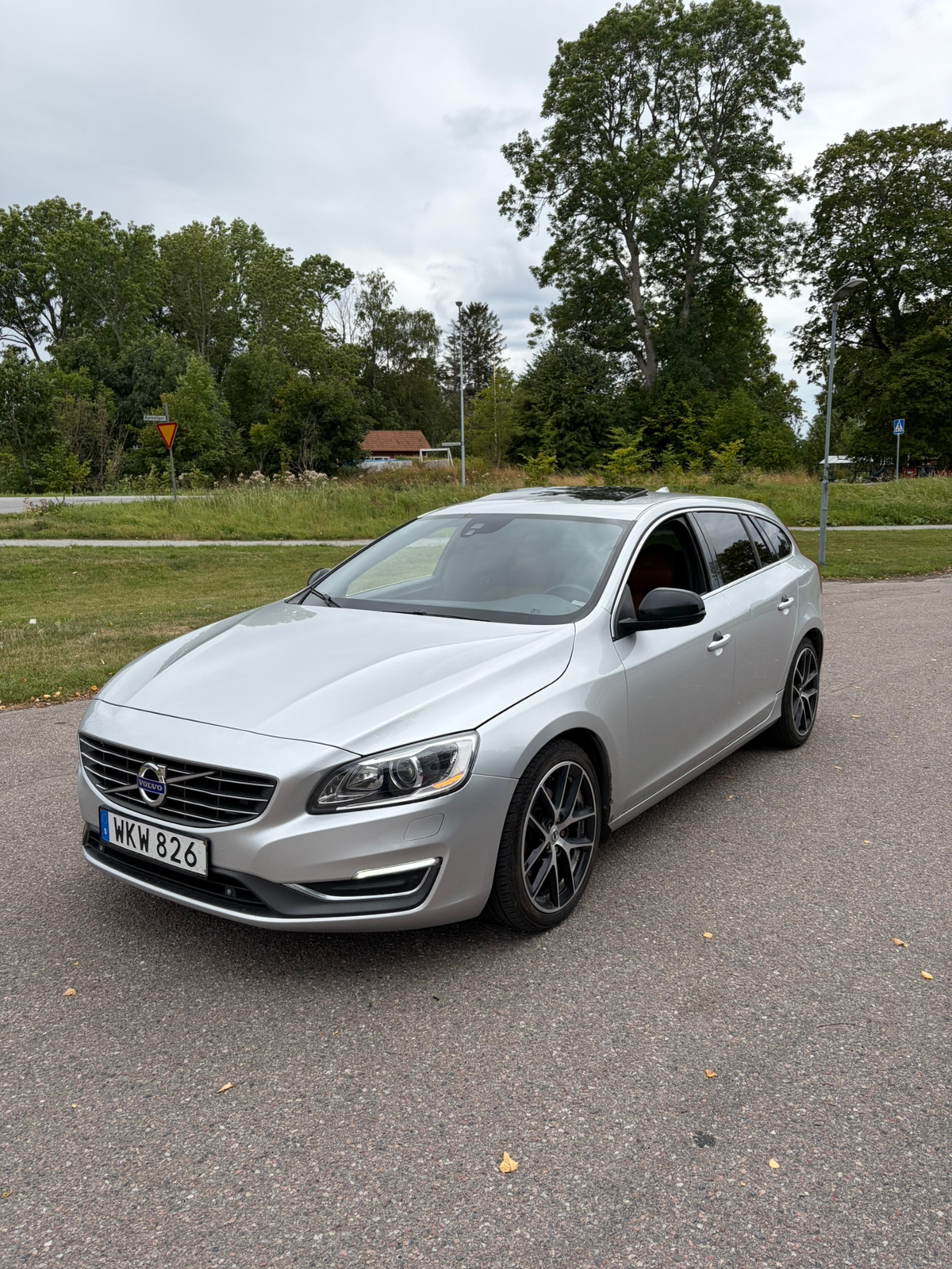 Volvo V60 D4 Geartronic 2015, kuva 4/7