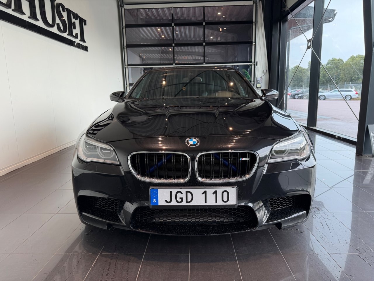 BMW M5 F10 DCT 700hk Svensksåld 2014, photo 2/10