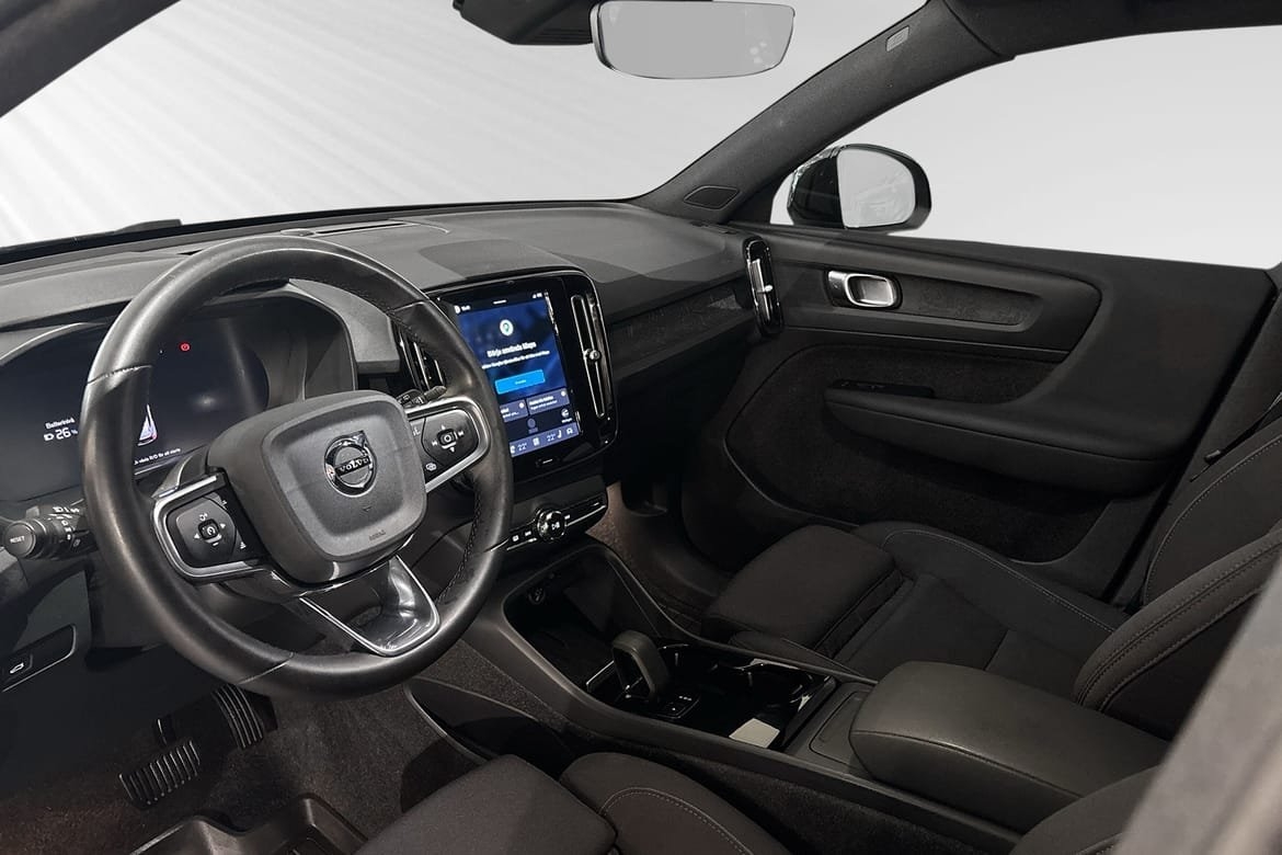 Volvo XC40 Recharge Twin Plus 2023, kuva 7/18