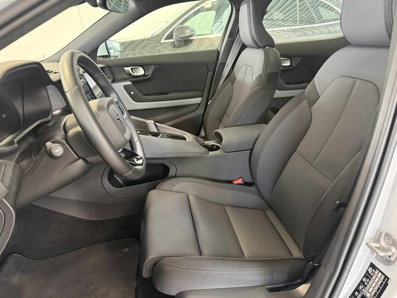 Polestar 2 2023, bild 5/10