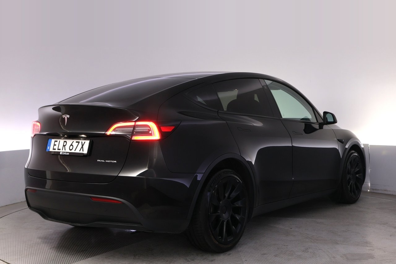 Tesla Model Y Long Range AWD Uppg 2022, bild 5/10