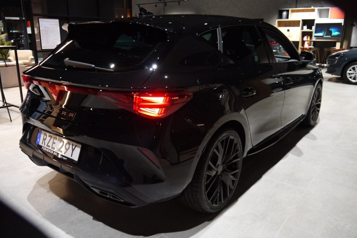 Cupra Leon 2026, photo 2/10