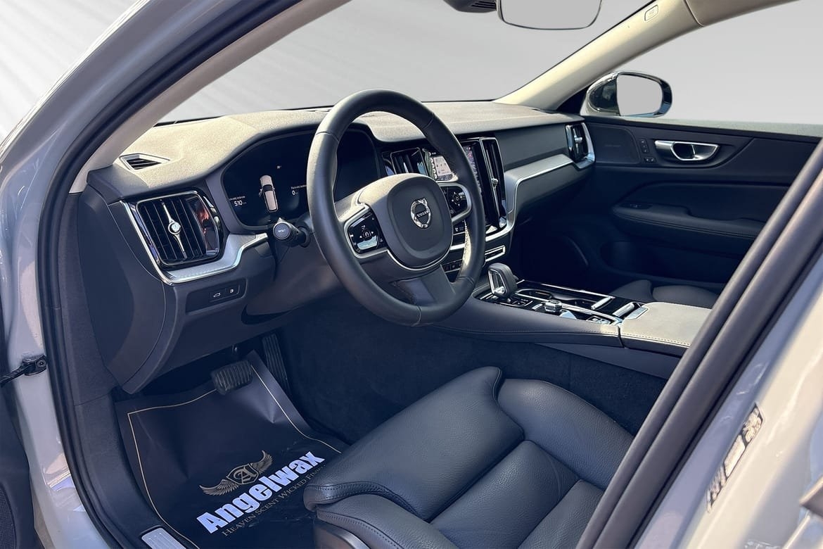 Volvo V60 2026, bild 7/18