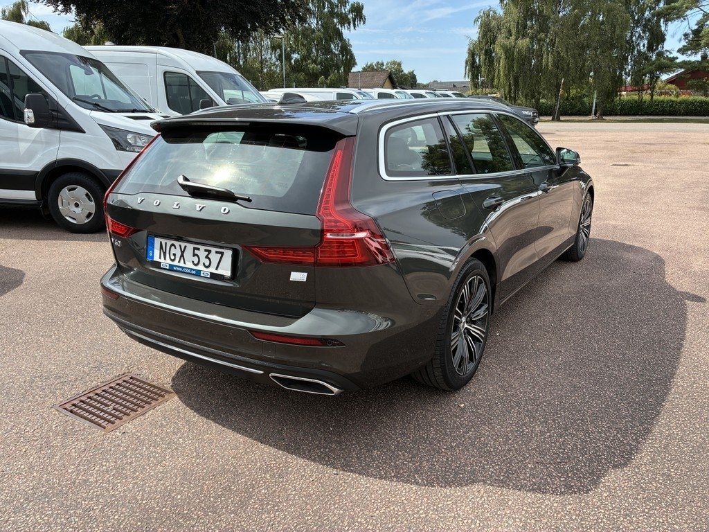 Volvo V60 2022, bild 4/10