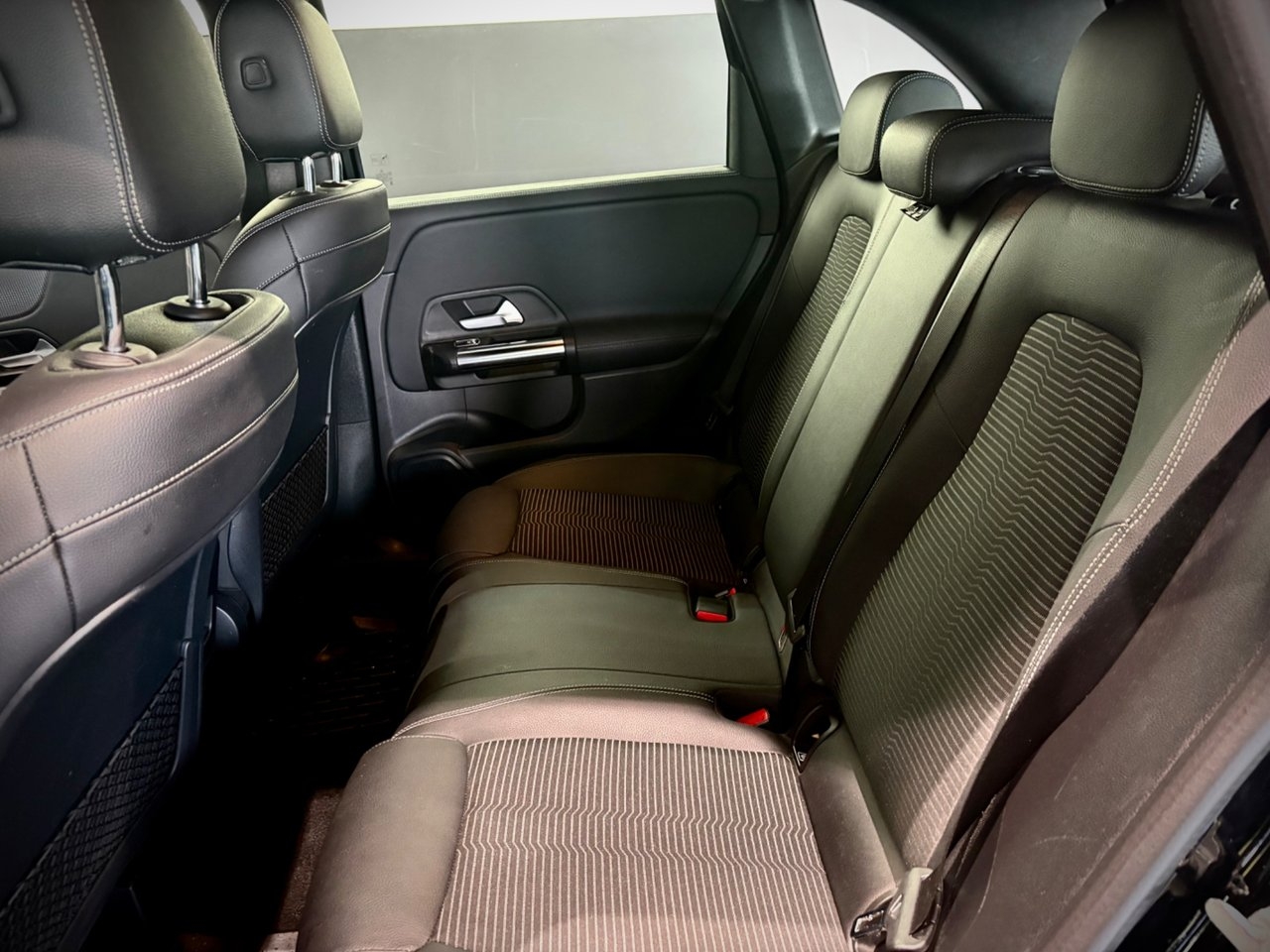 Mercedes-Benz B 180 2021, photo 4/10