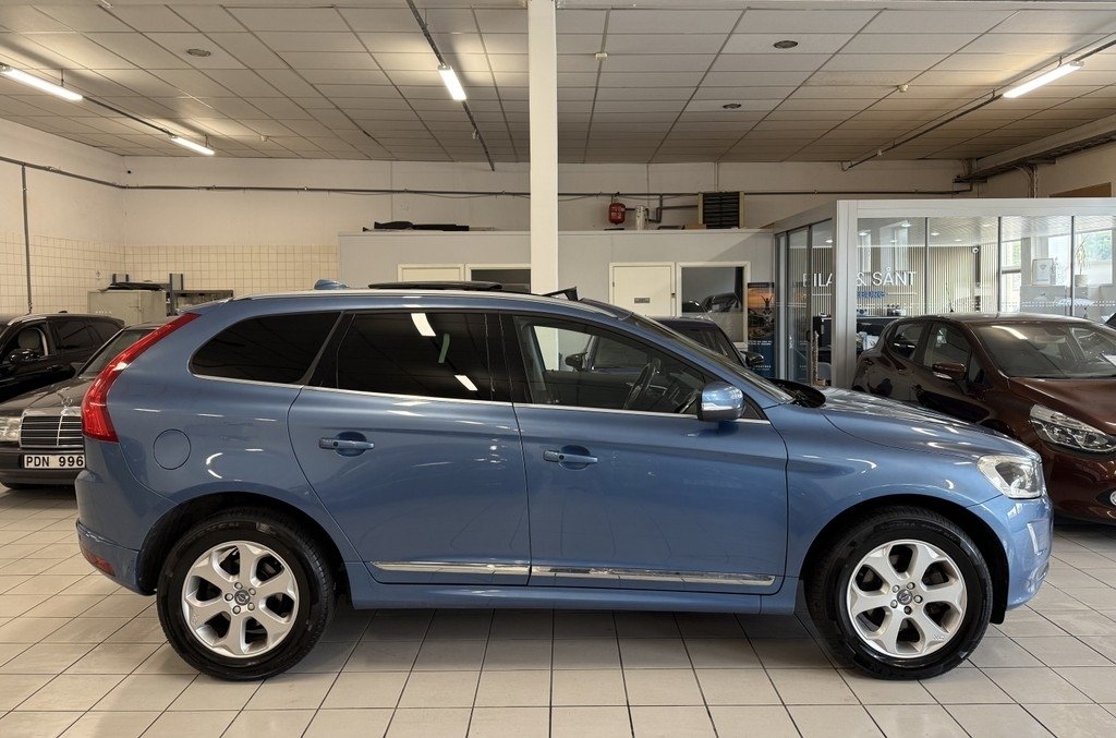 Volvo XC60 2016, bild 2/10