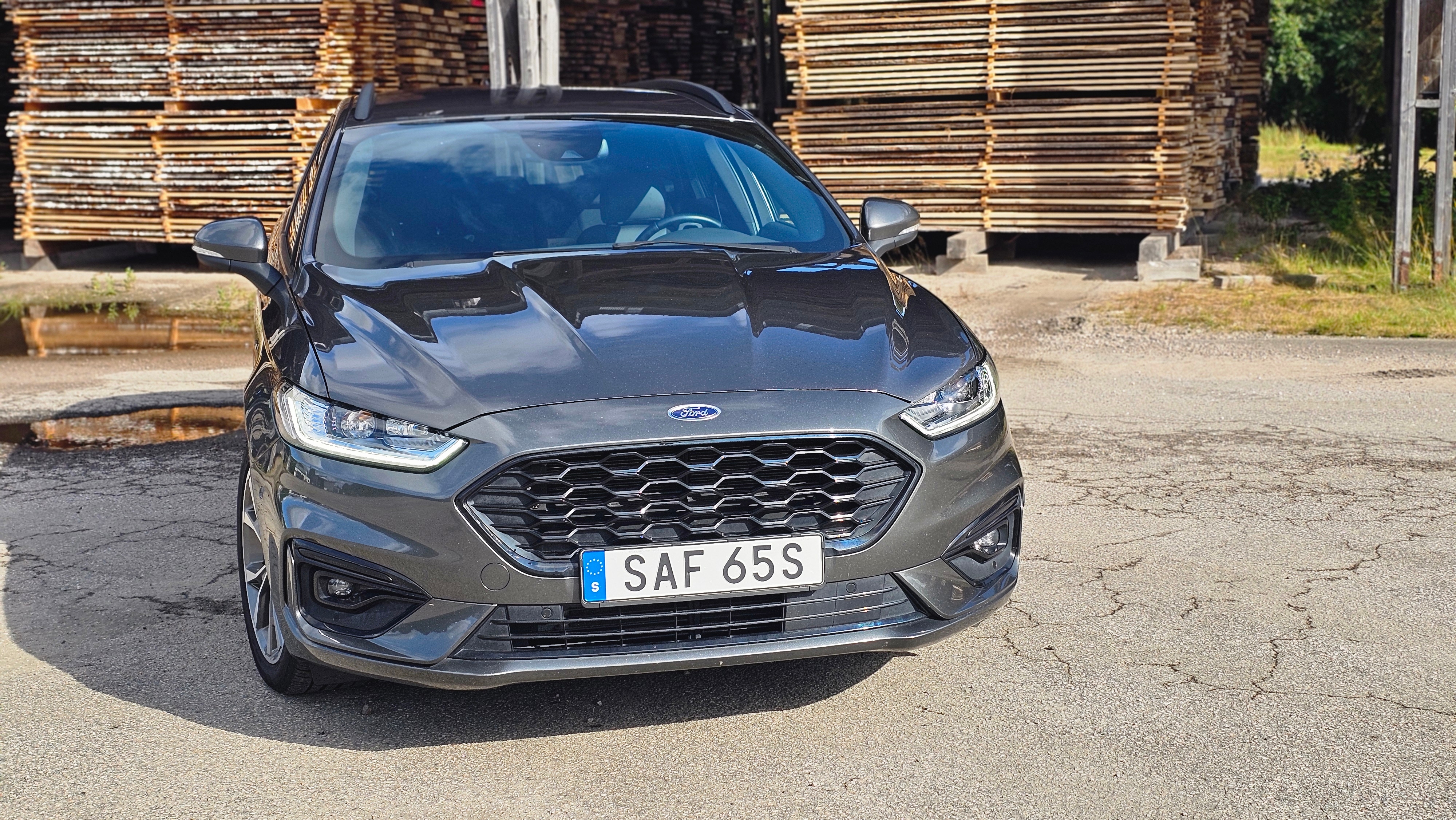 Ford Mondeo Kombi Hybrid E-CVT 2022, bild 2/10