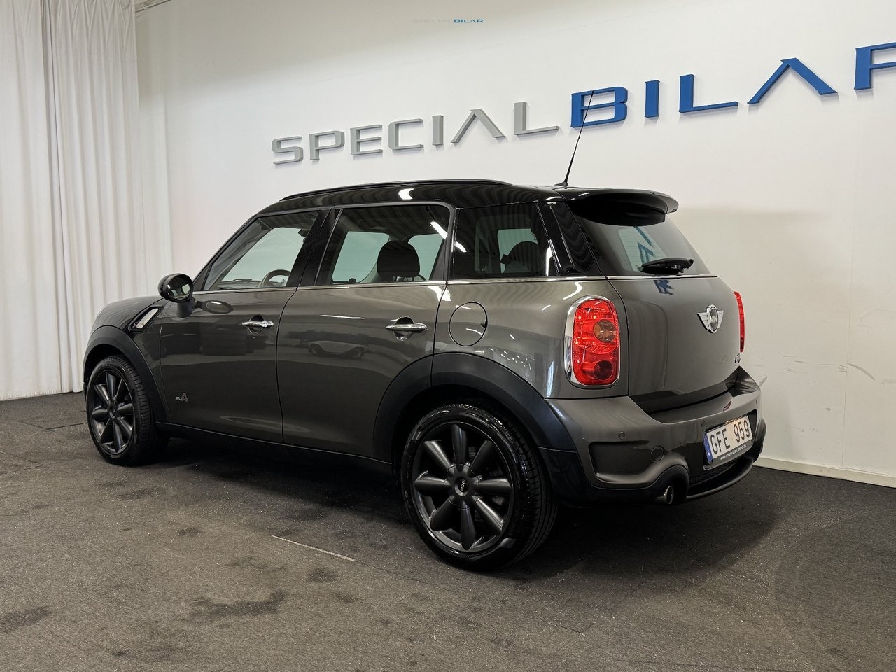 MINI Countryman Cooper S ALL4 184hk 2011, bild 3/10