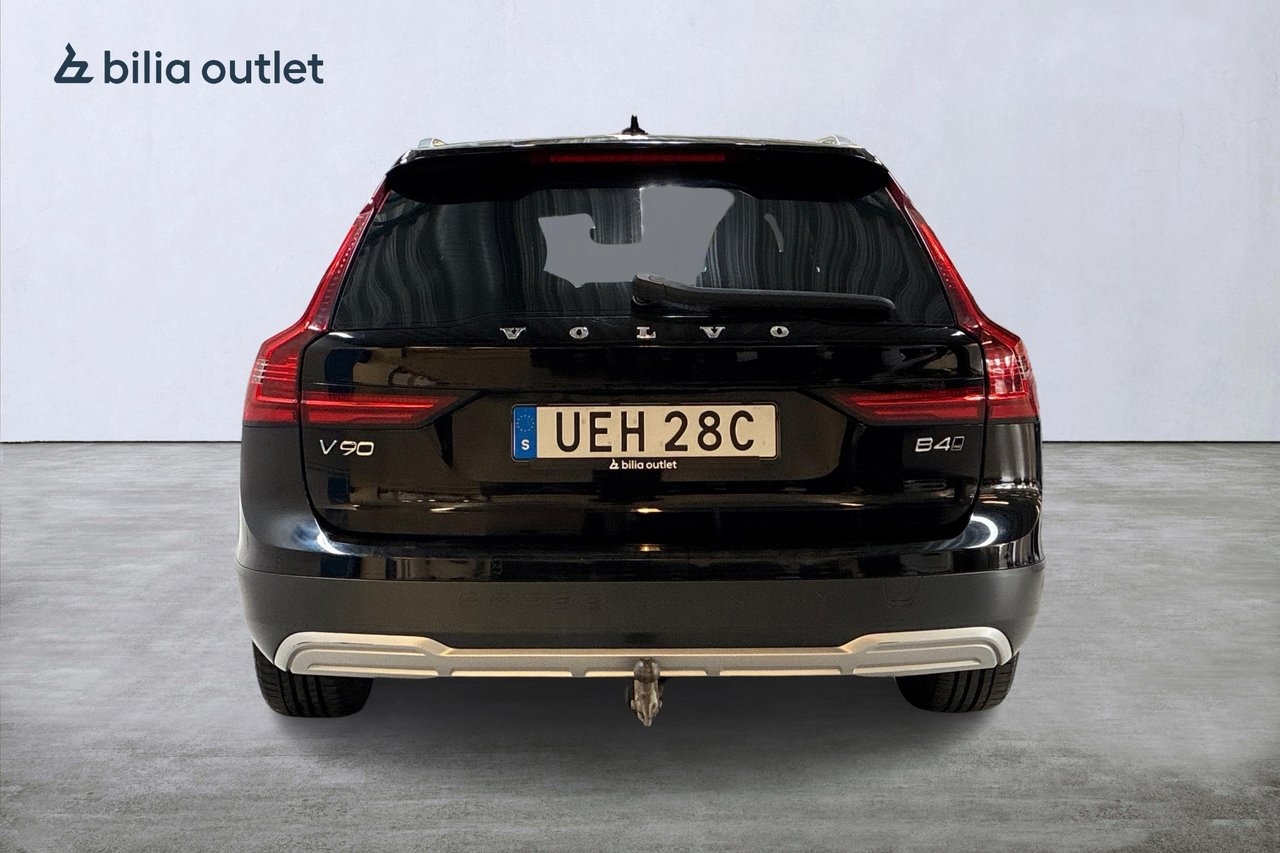 Volvo V90 Cross Country 2021, kuva 7/10