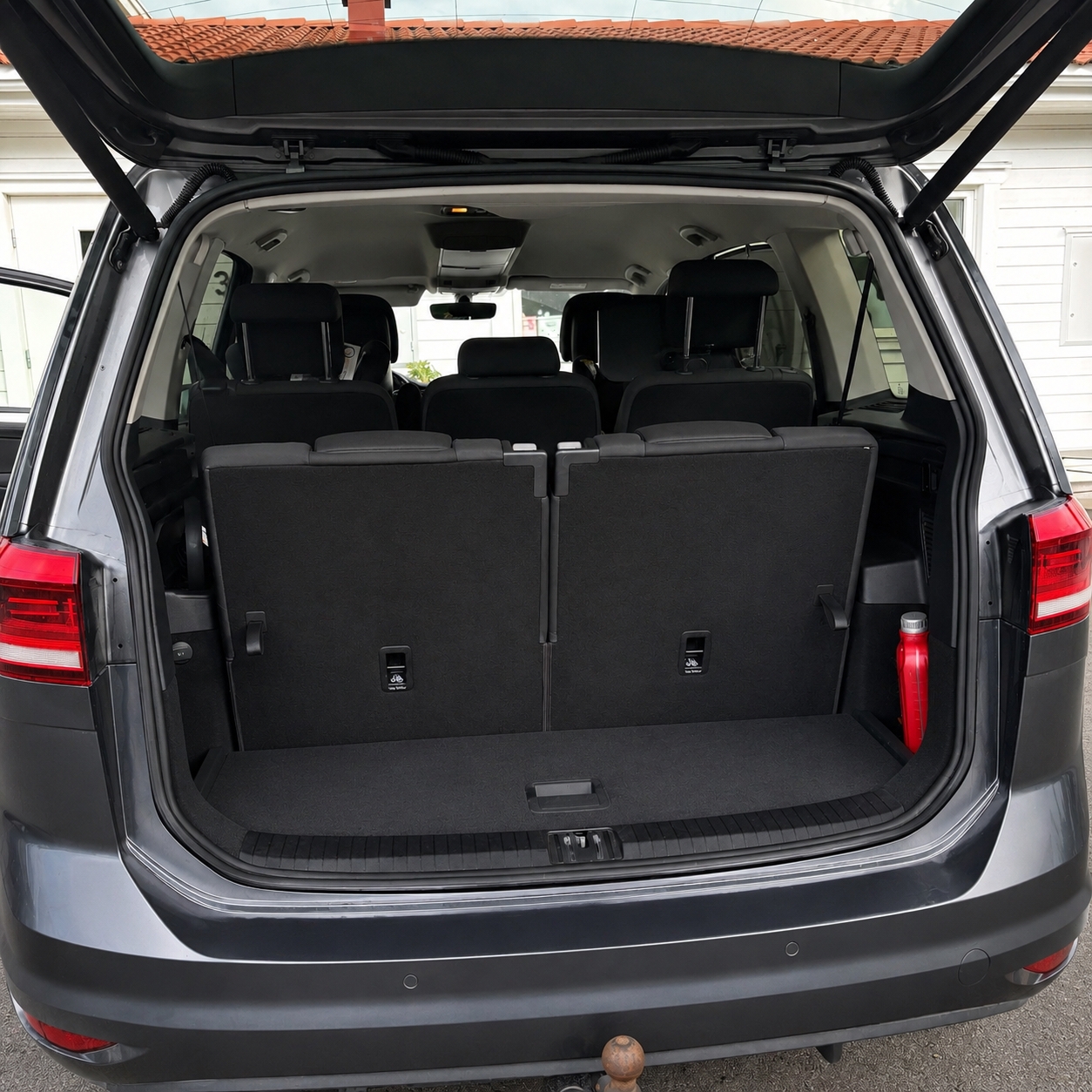 Volkswagen Touran 2016, bild 4/9