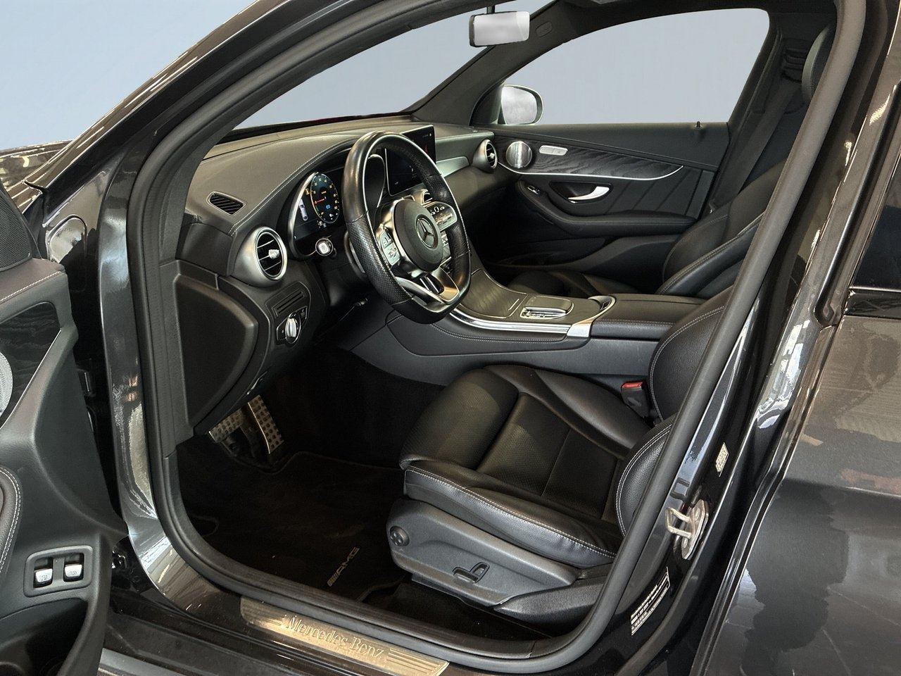 Mercedes-Benz GLC 2021, bild 7/10