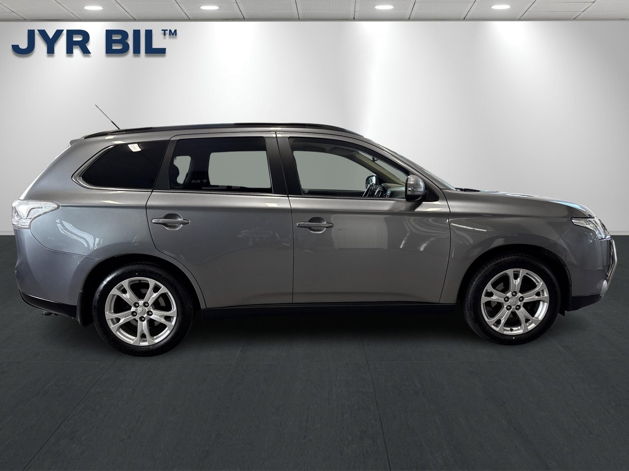 Mitsubishi Outlander 2013, kuva 2/10