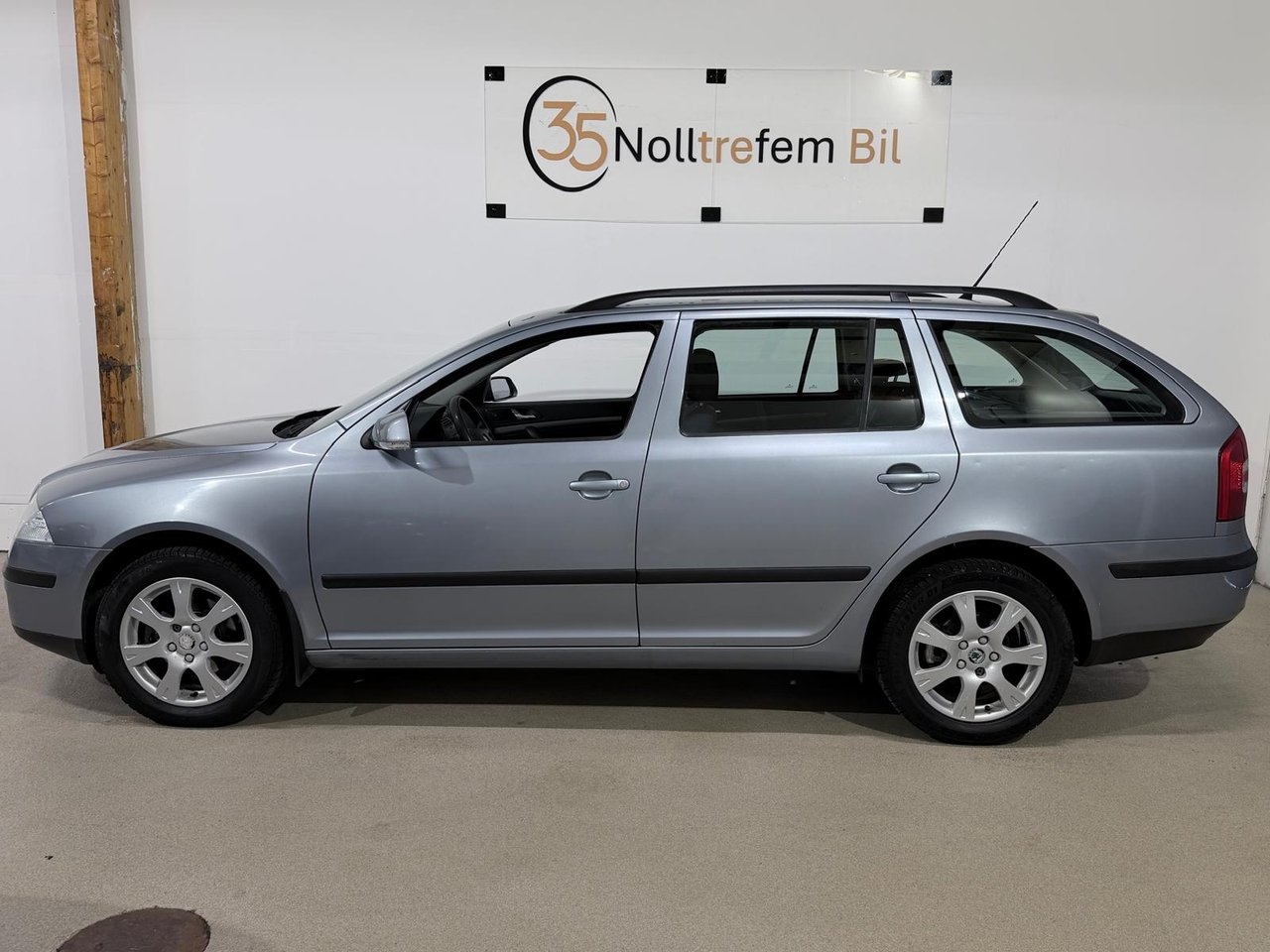 Skoda Octavia 2006, bild 2/10