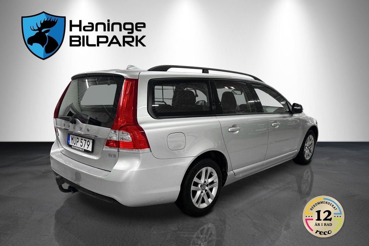 Volvo V70 D3 Classic 2016, photo 6/25