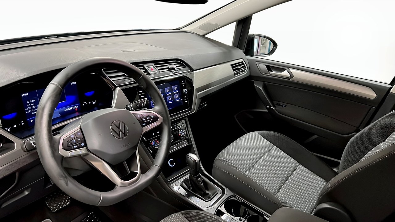 Volkswagen Touran 2025, bild 7/10